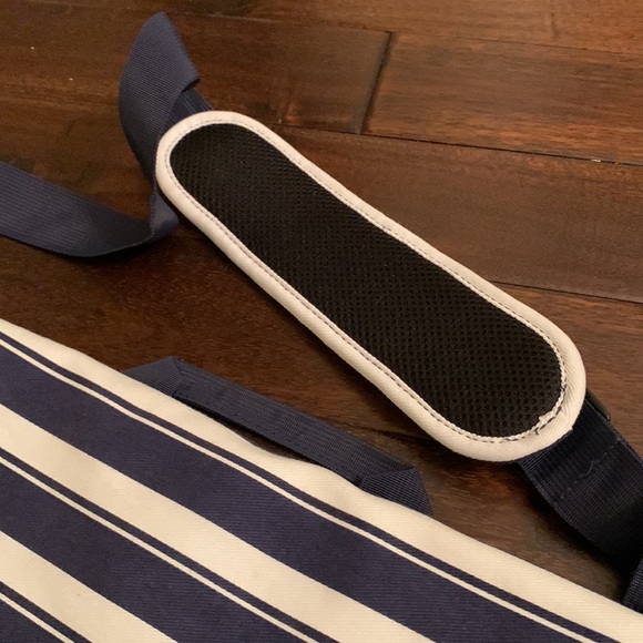 Timberland Navy and white Striped Messenger Computer Bag Like NEW with green - Picture 5 of 10